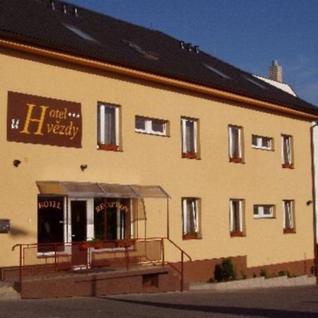 Hotel U Hvezdy Prag Exteriör bild