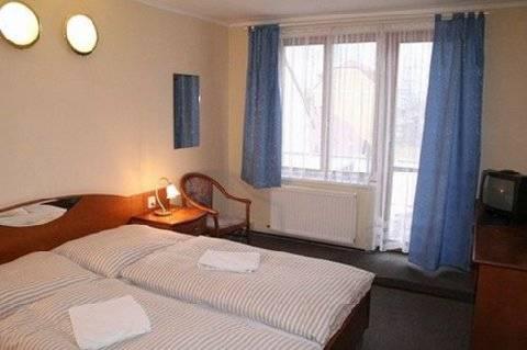 Hotel U Hvezdy Prag Exteriör bild
